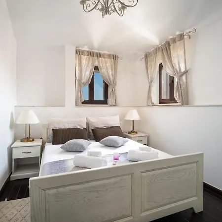 Luxury Apartments Perko Apartment Kastela