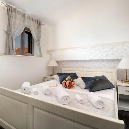 Luxury Apartments Perko Kastela