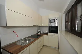Luxury Apartments Perko * Kastela